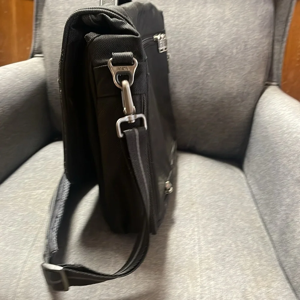 Tumi FXT Ballistic Black Nylon Pushlock Briefcase Messenger Laptop Bag